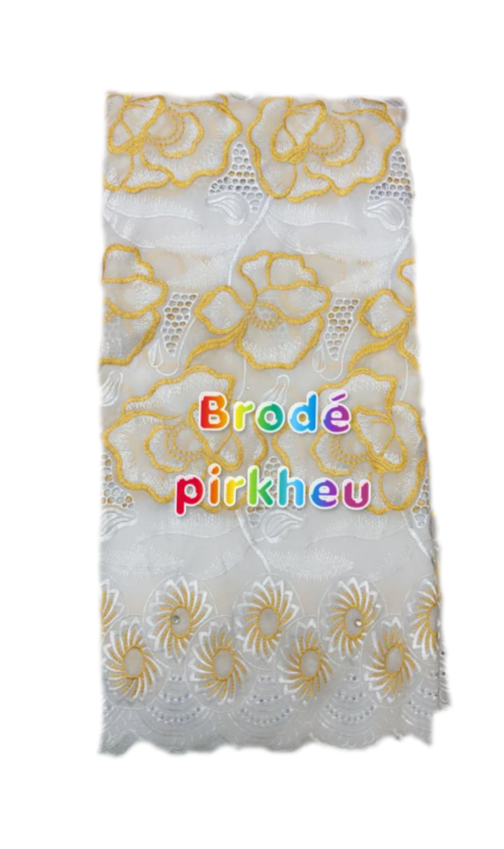 Brodé pirkheu de 5 yards de blanc et dorés