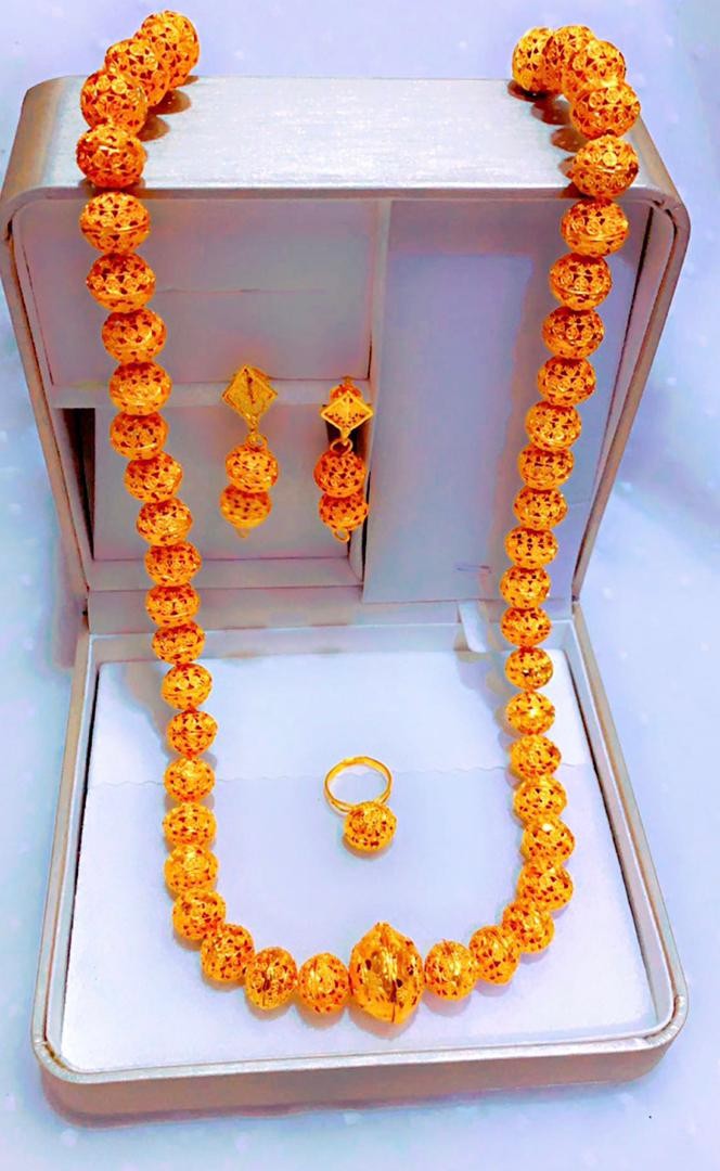 Collier  Ensemble  One  Gramme Or  Plaqué