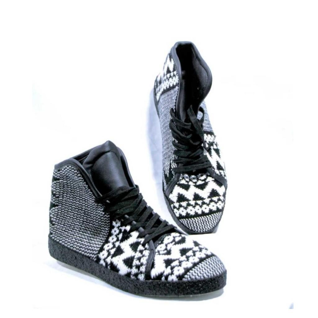 Chaussure Cabral Montante Talon Noir sur Commande