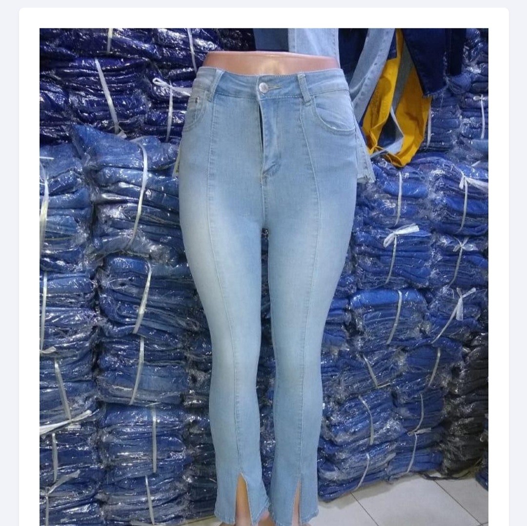 Jeans  Pour  Femmes