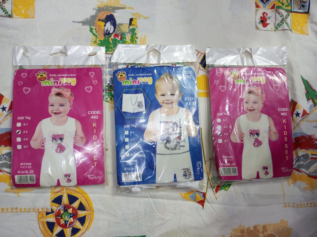 Vêtement Ensemble D'été Pour Fille Et Garçons De 3 à 7 Ans