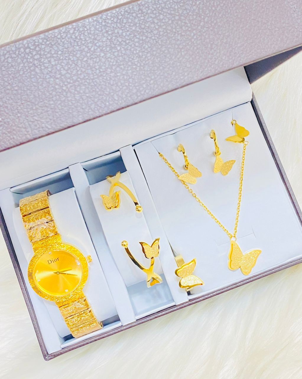 Ensemble 3 Pièces Coffret Montre De Bijoux En Plaqué,  Chaine offrir Pour Un Cadeau Précieux Avec Une Qualité Supérieure Et Garantie