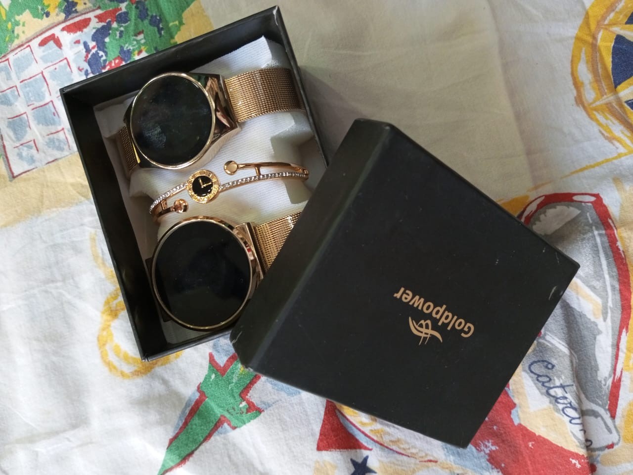 Coffret De 2 Montres Tactiles Avec Bracelet, Gold Power