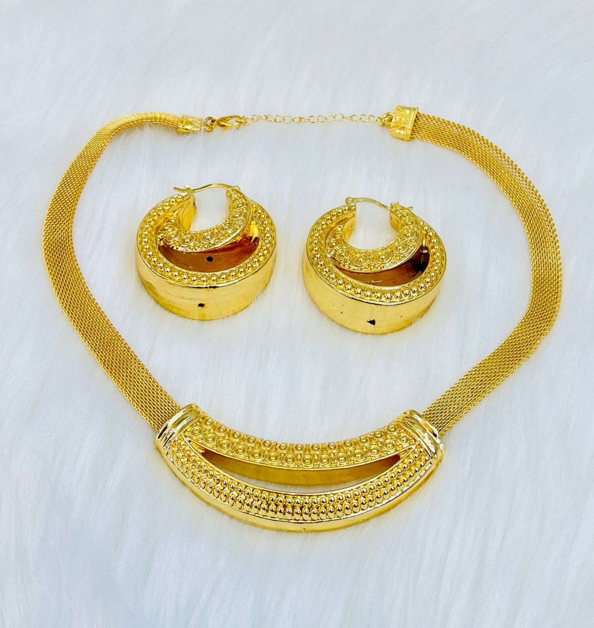 2022 Classique Africaine Mariée Or Bijoux Cristal Rond Collier Dubaï Or Bijoux Mode Femmes Fête Boucles D'oreilles Anneau Ensemble De Bbijou