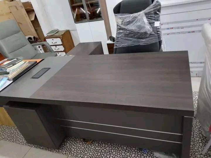 Table de Bureau avec Retour 1m60