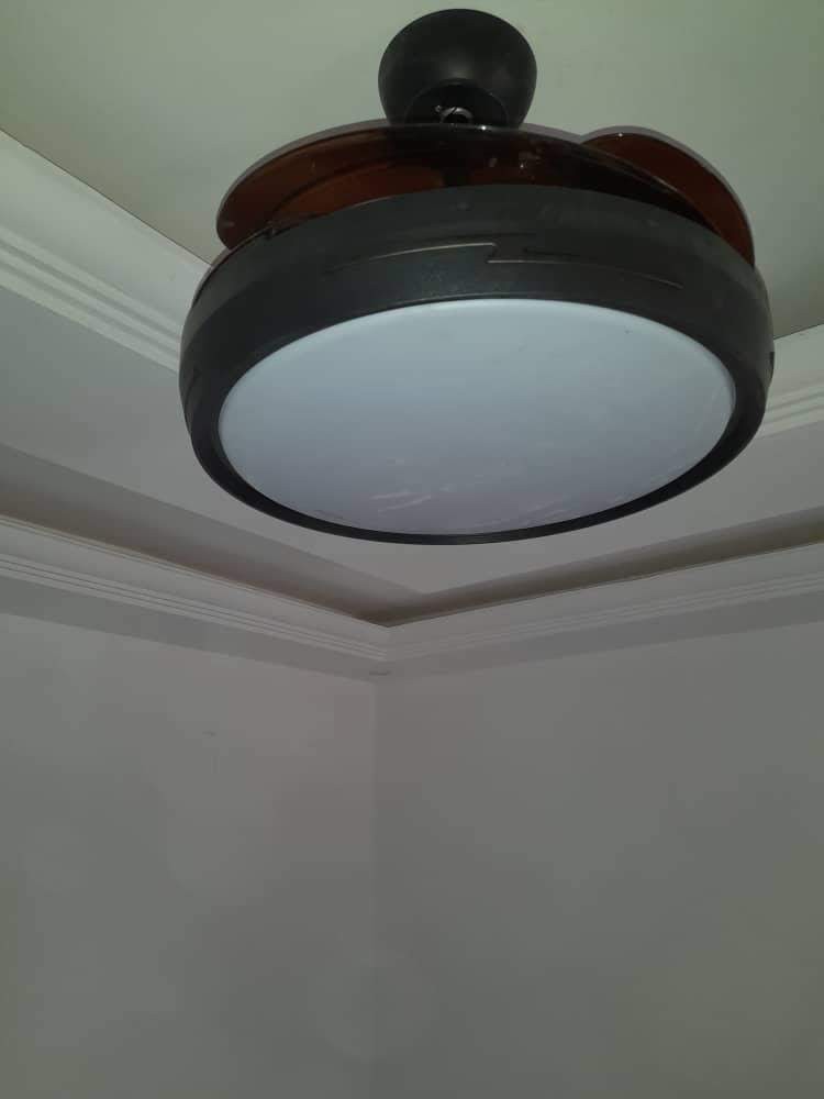 Lustre c torche noir