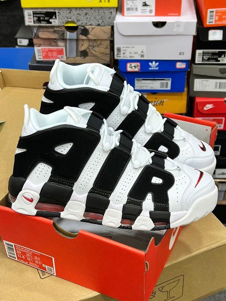 Nike Air ( Hommes et Femmes) More Uptempo Scottie Pippen PE Blanc/Noir-Varsity Rouge 414962-105 Basketbal