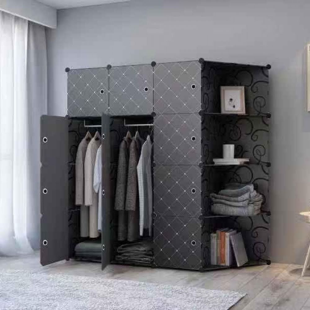 Armoire  penderie 3 battants avec placards