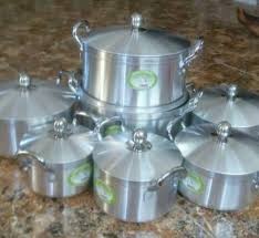 Lot de 7 marmites lourd- idéal pour la cuisine