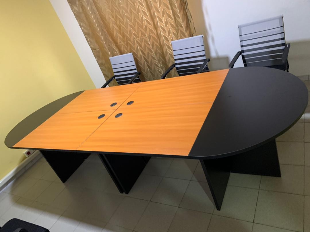 Table de Conférence 3m20 - 10 Places