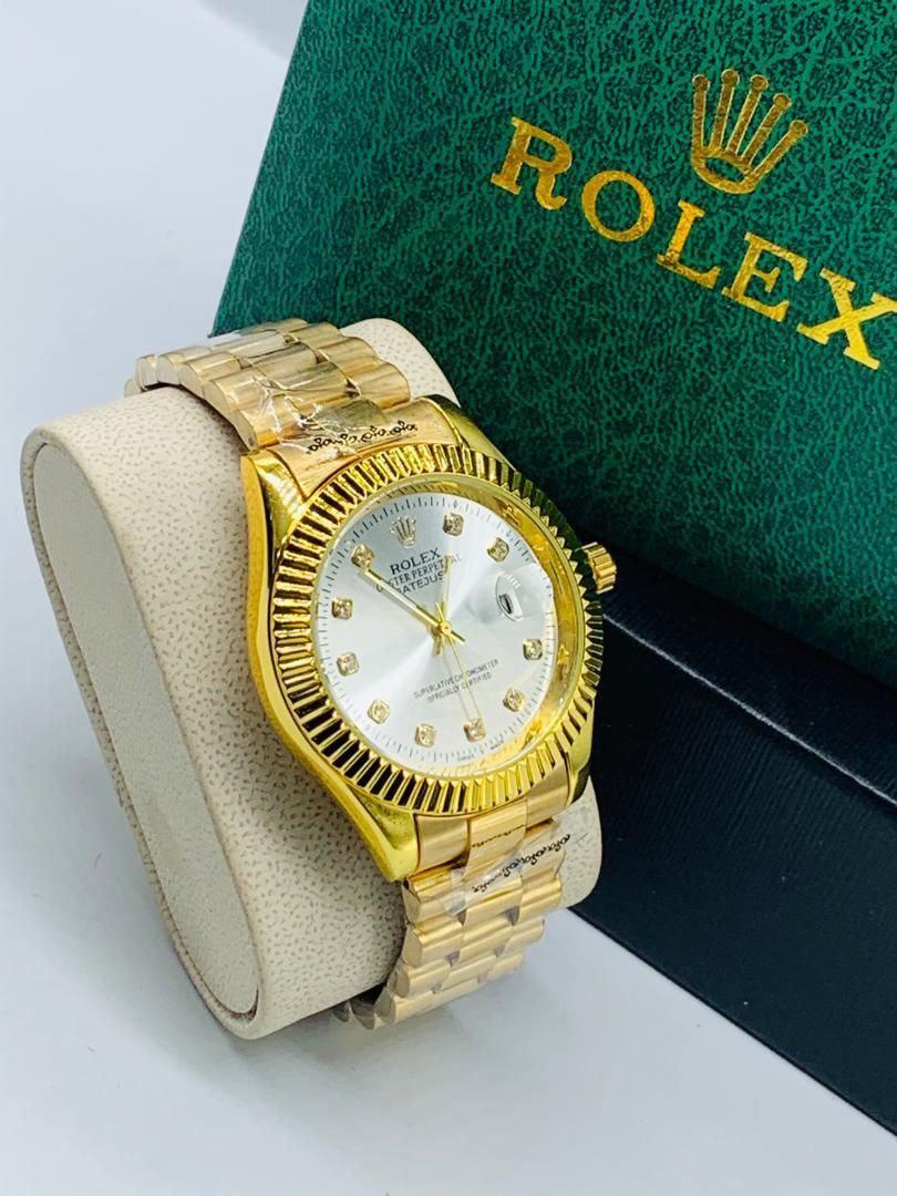 Montre Rolex analogique  pour homme